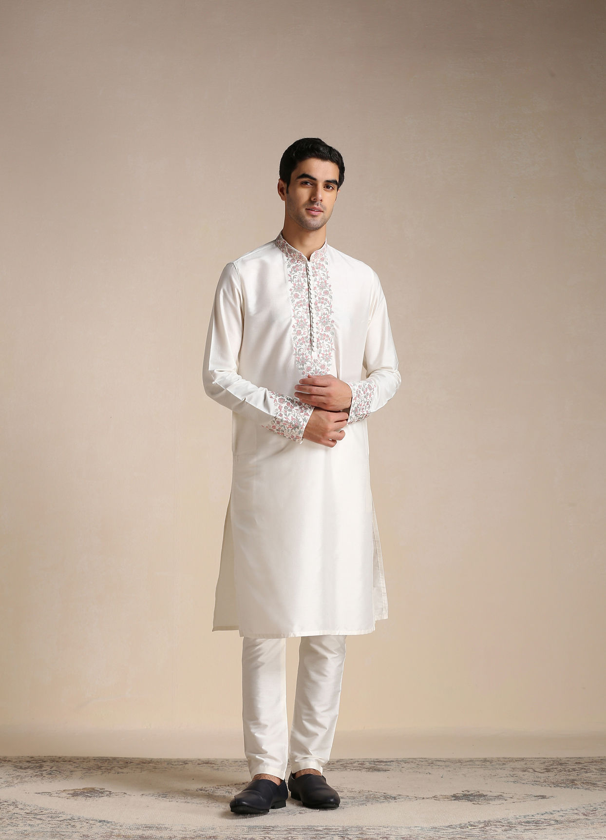 alt message - Manyavar Men Creamy White Embroidery Detailed Kurta Set image number 1