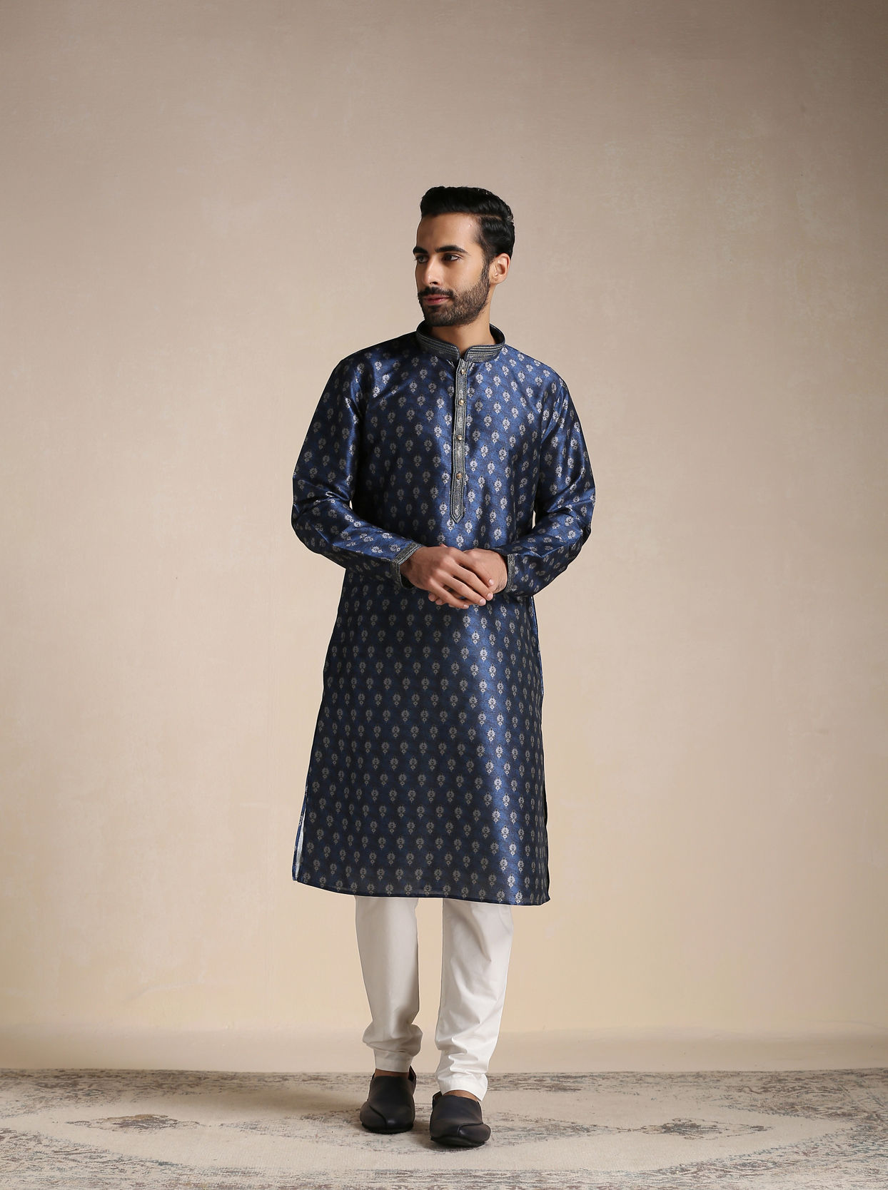 Manyavar Men Trendy Printed Blue Kurta Pajama