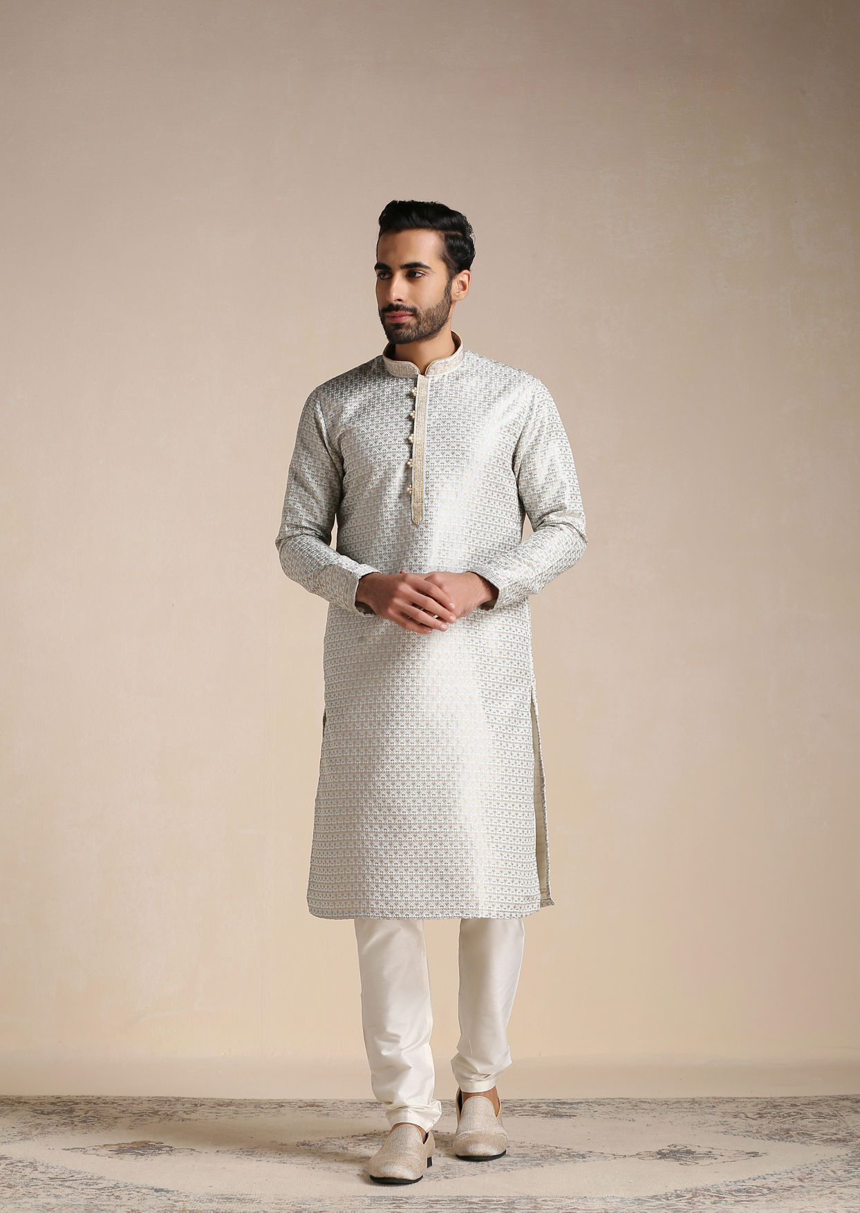 Manyavar Men Cloud Silver Grey Self-Patterned Kurta Set image number 1