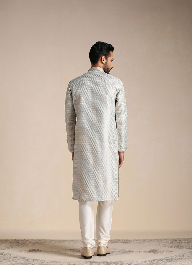 Manyavar Men Cloud Silver Grey Self-Patterned Kurta Set image number 3