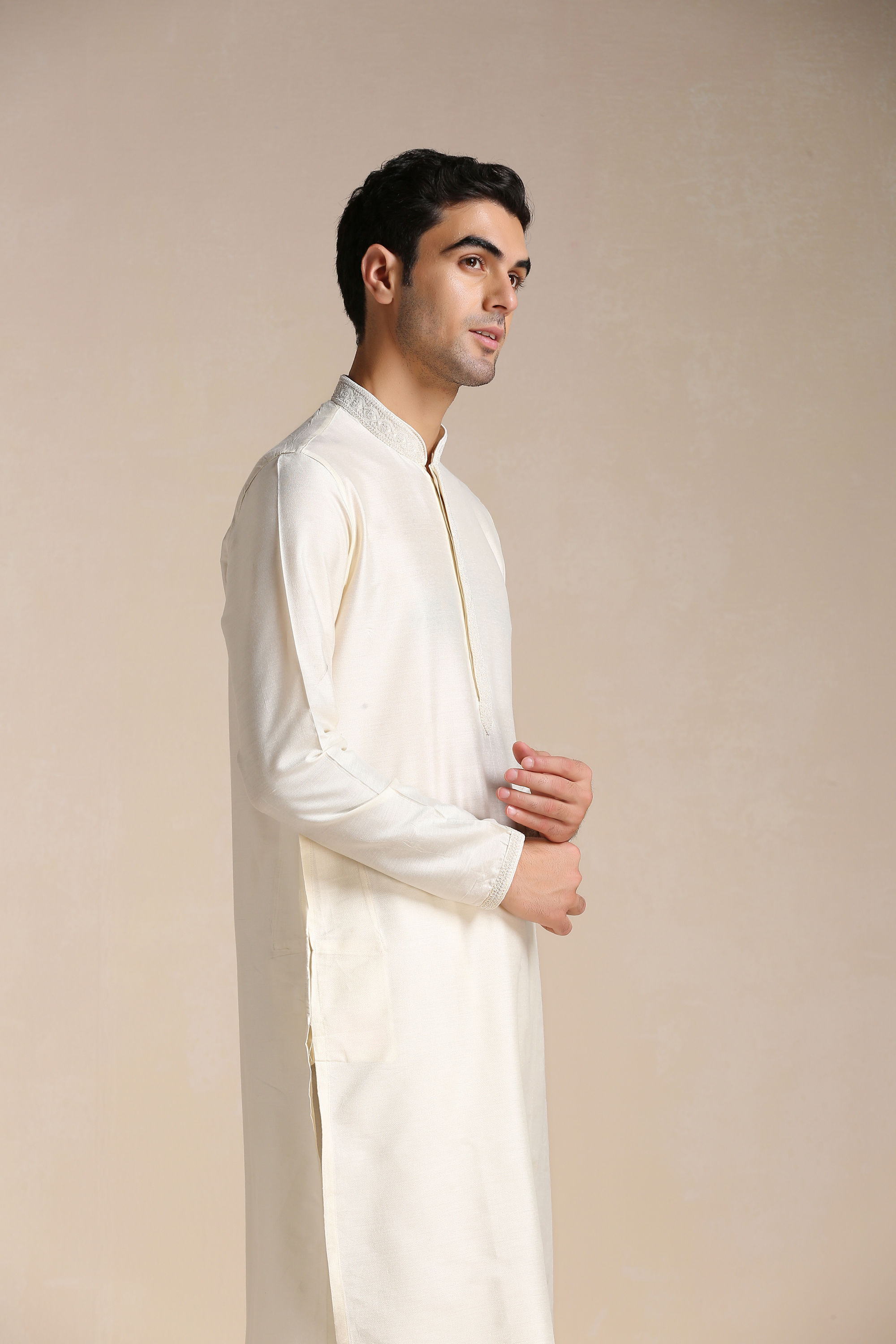 Manyavar Men Pearl White Embroidered Neck Kurta Set