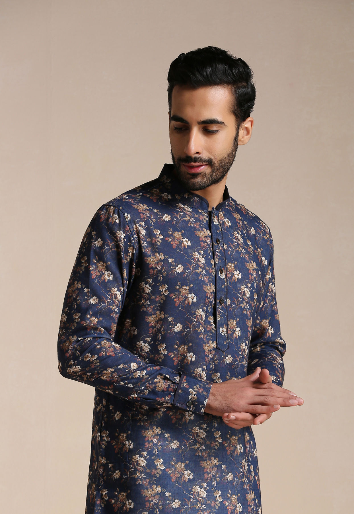 alt message - Manyavar Men Dazzling Blue Floral Print Kurta image number 0