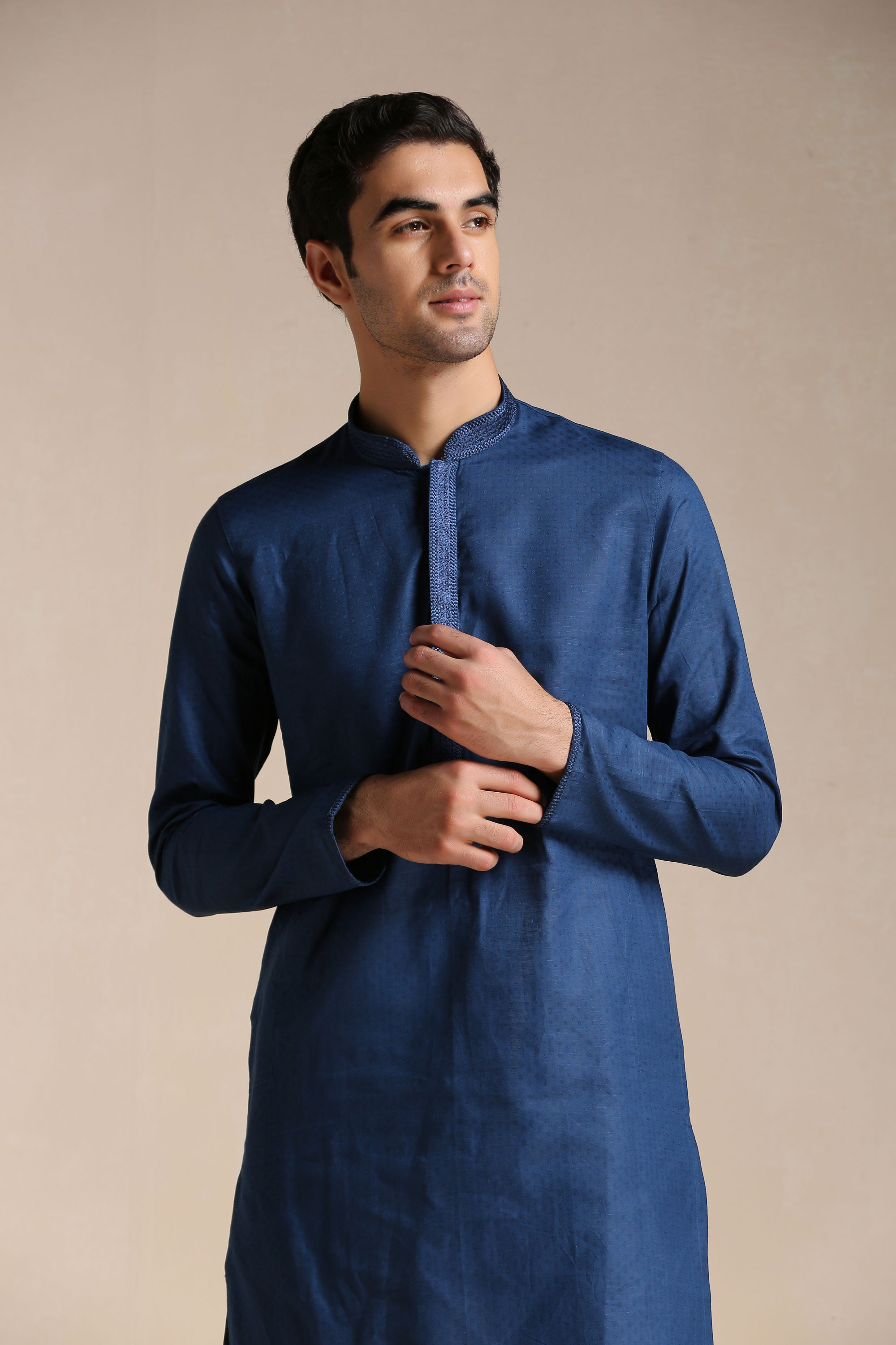 Manyavar Men Plain Blue Cotton Kurta