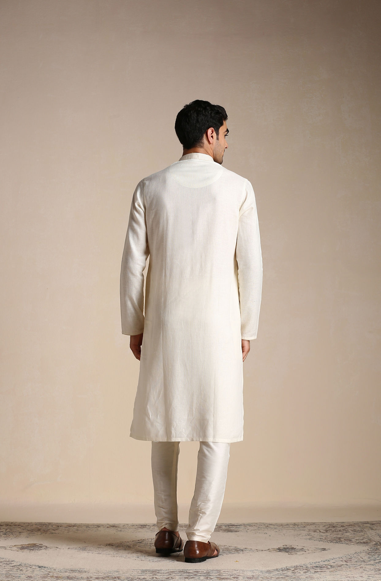 Manyavar Men Cream White Patterned Placket Kurta Set
