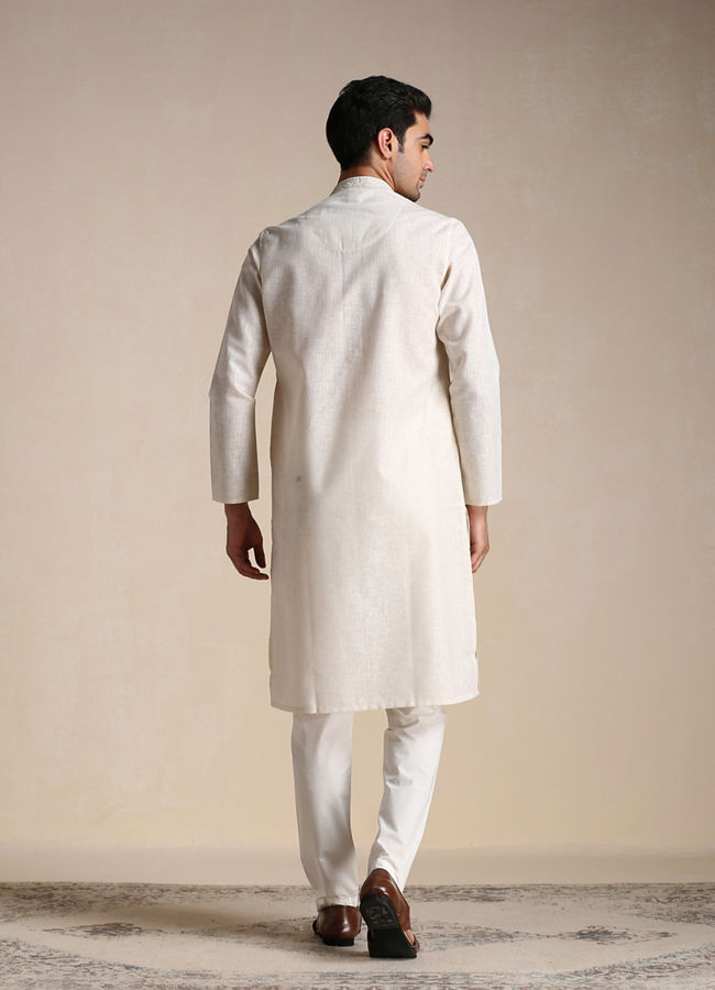 Manyavar Men Cream Kurta Pajama With Collar & Placket Embroidery