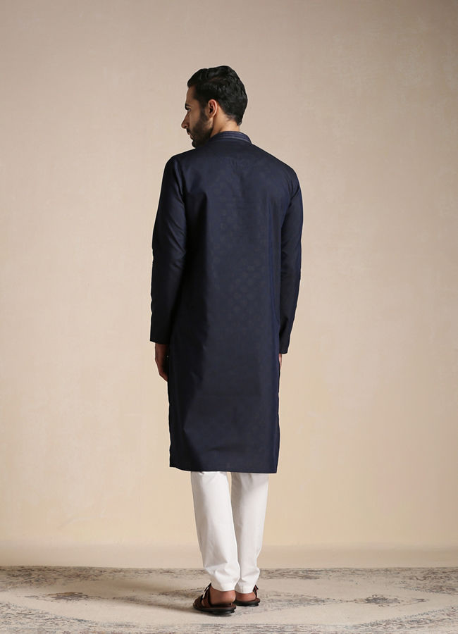 Manyavar Men Dark Indigo Dotted Patterned Kurta Set image number 3