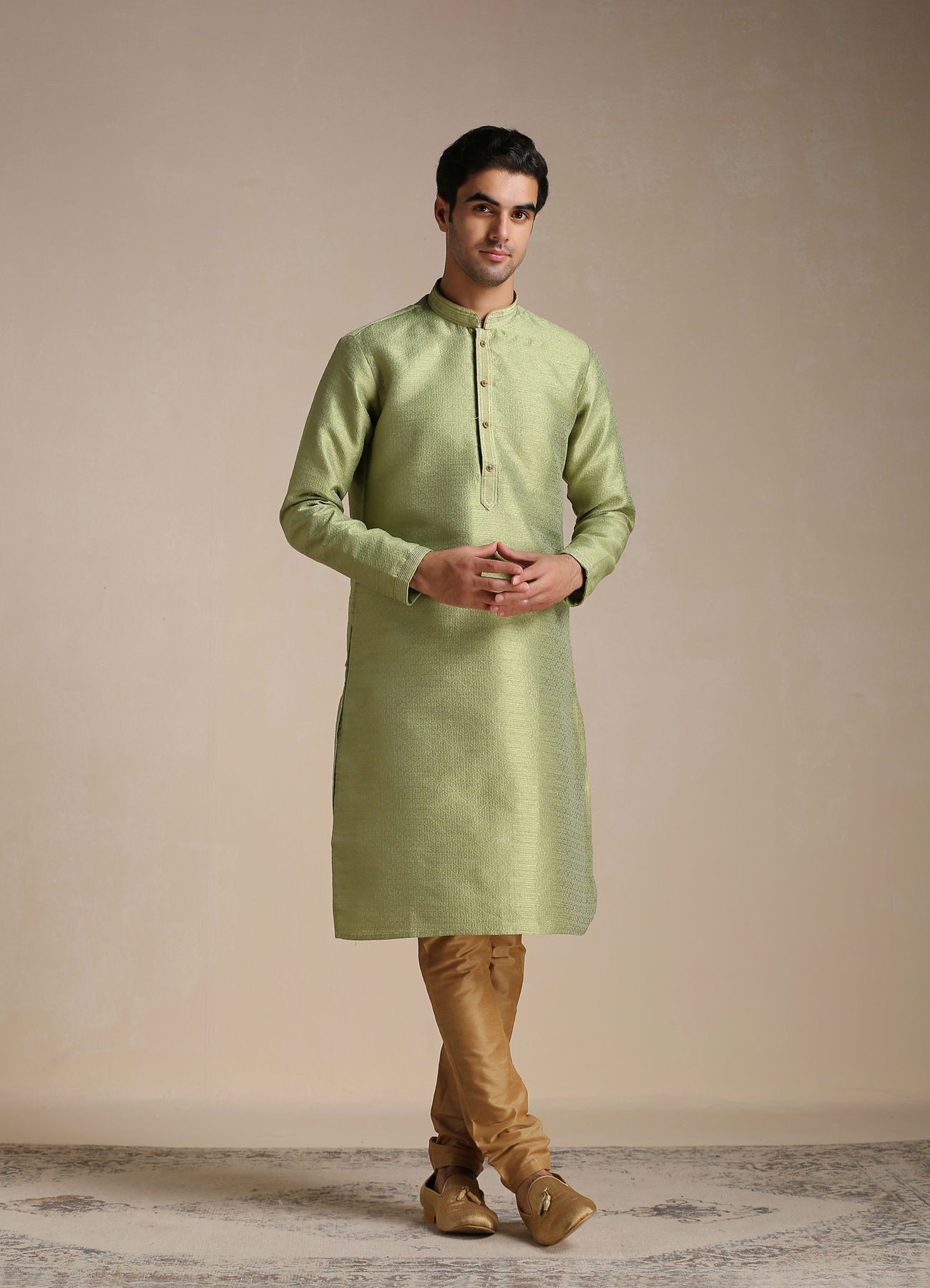 Manyavar Men Olive Green Jacquard Pattern Kurta Set