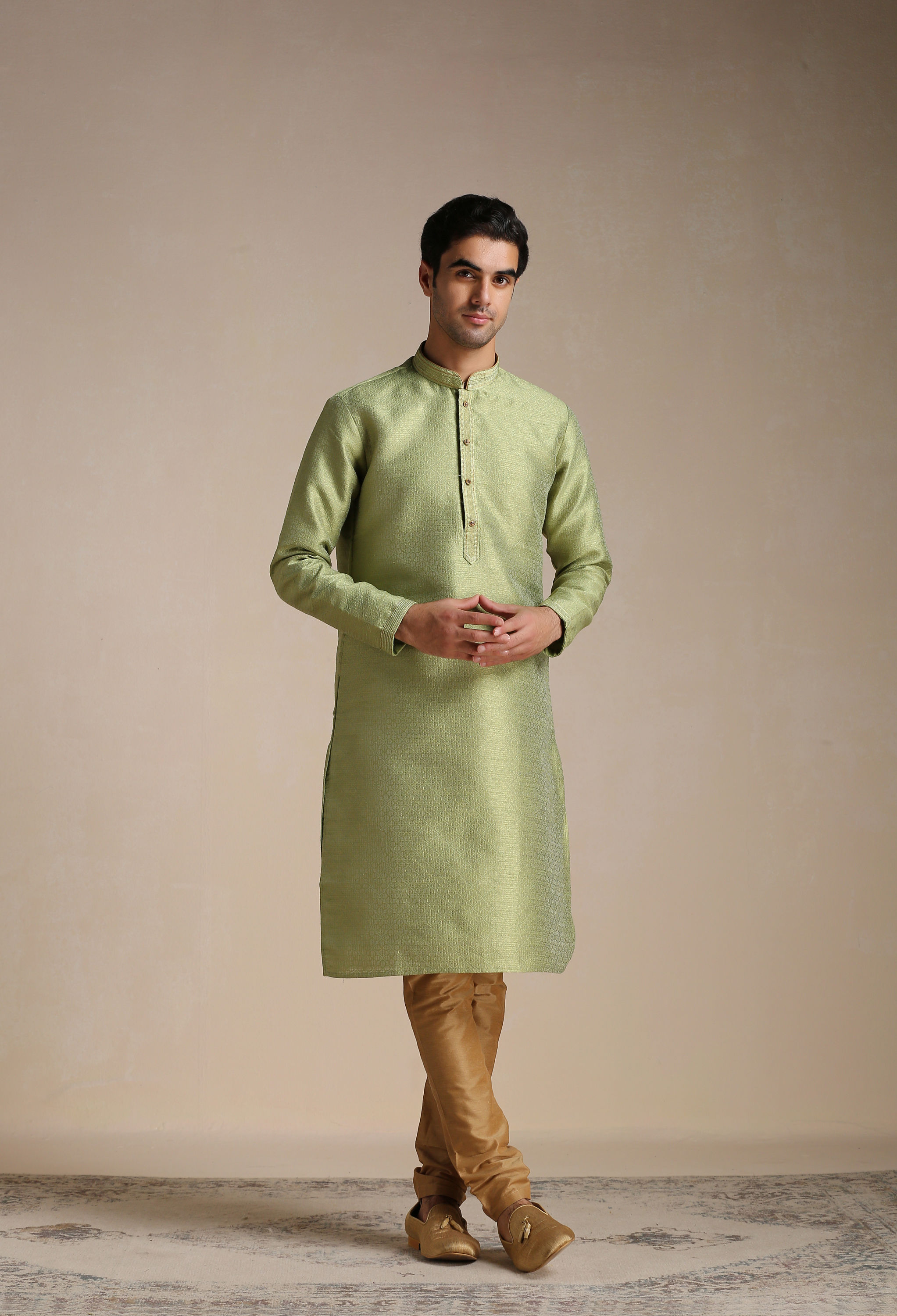 Manyavar Men Olive Green Jacquard Pattern Kurta Set