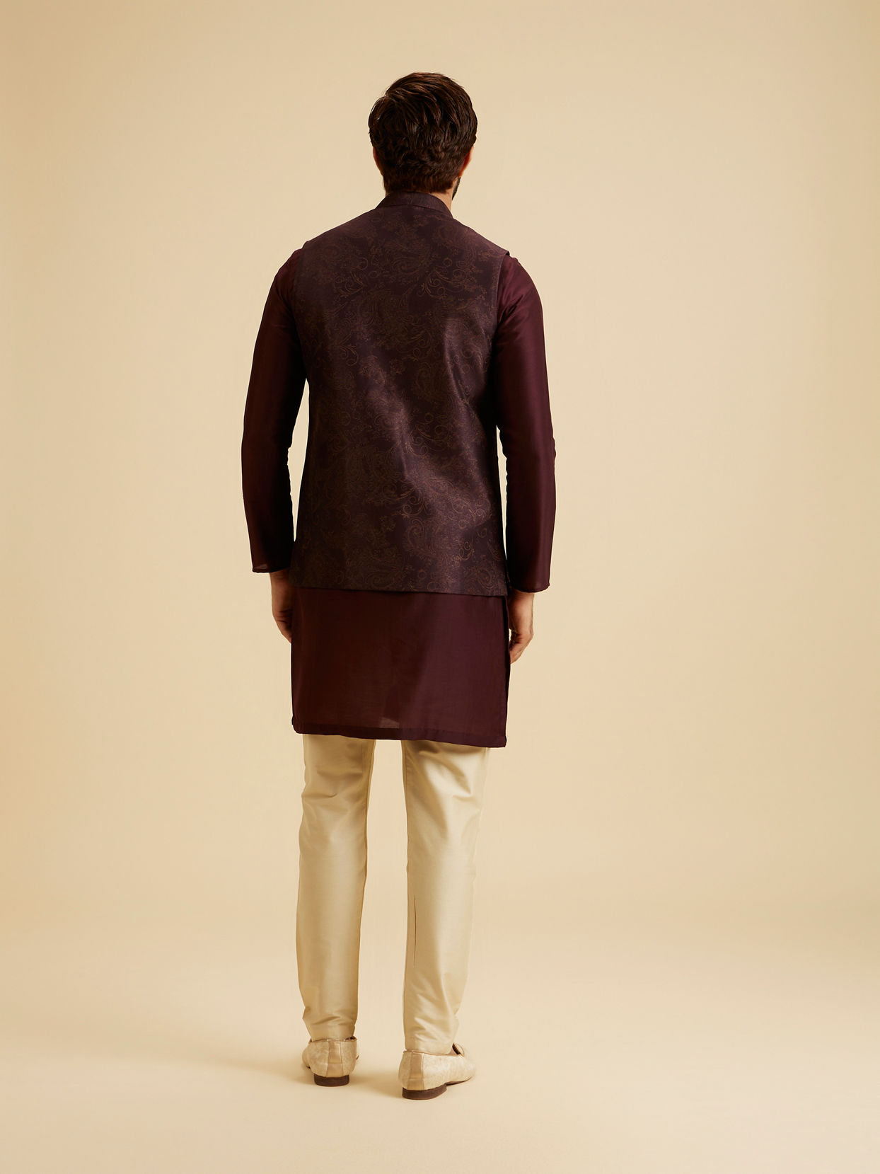 Manyavar Men Wine Blended Rayon Classic Fancy Nehru Jacket
