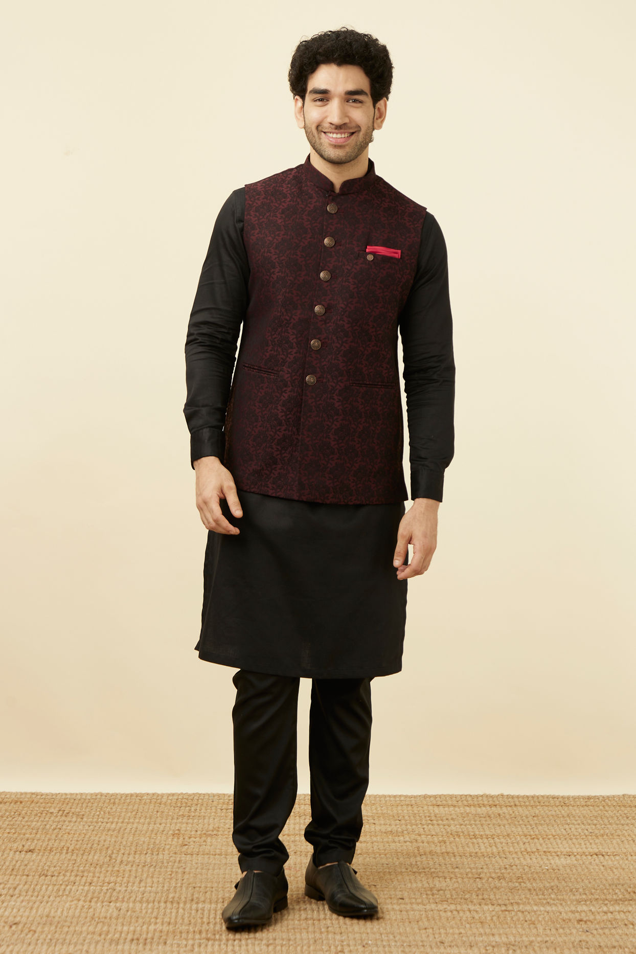 alt message - Manyavar Men Maroon Self Design Bandhgala Jacket image number 2