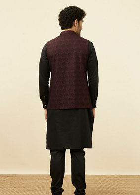 alt message - Manyavar Men Maroon Self Design Bandhgala Jacket image number 3