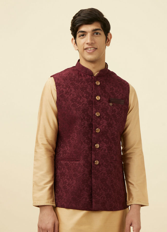 alt message - Manyavar Men Cabernet Red Bel Buti Patterned Jacket image number 0