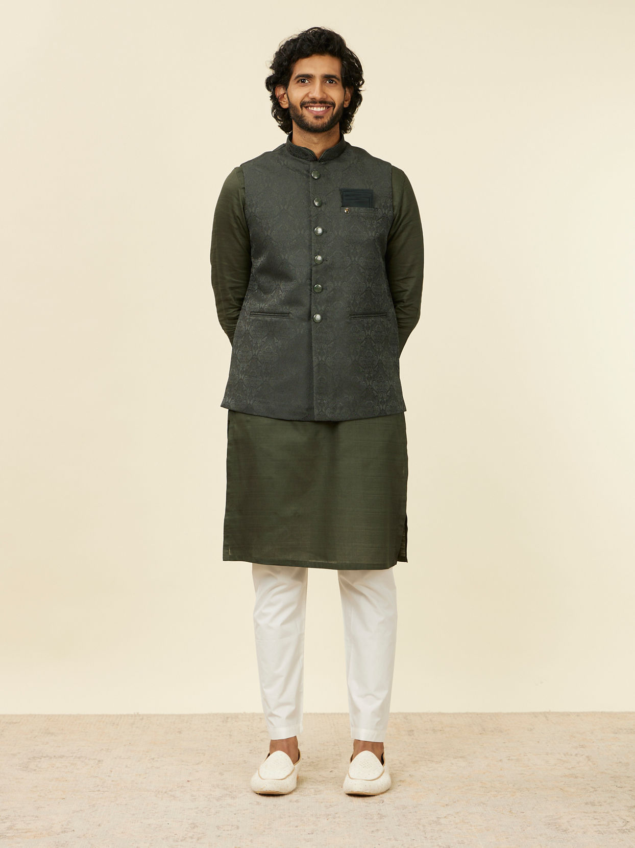 alt message - Manyavar Men Dark Green Victorian Patterned Nehru Jacket image number 2