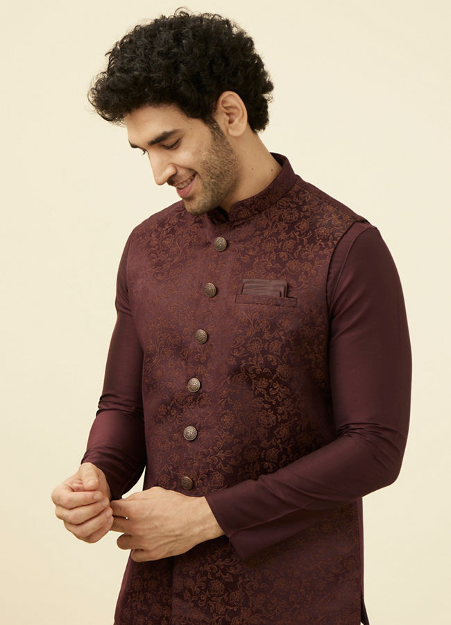 alt message - Manyavar Men Mauve Wine Bel Buti Patterned Jacket image number 0