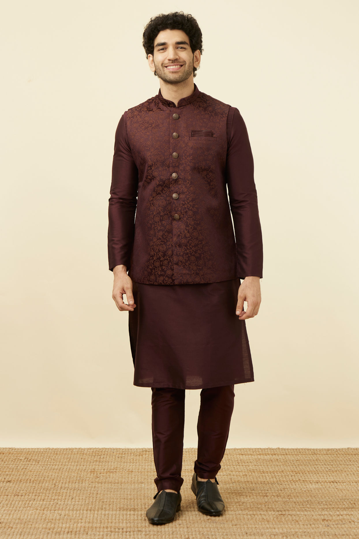 alt message - Manyavar Men Mauve Wine Bel Buti Patterned Jacket image number 2