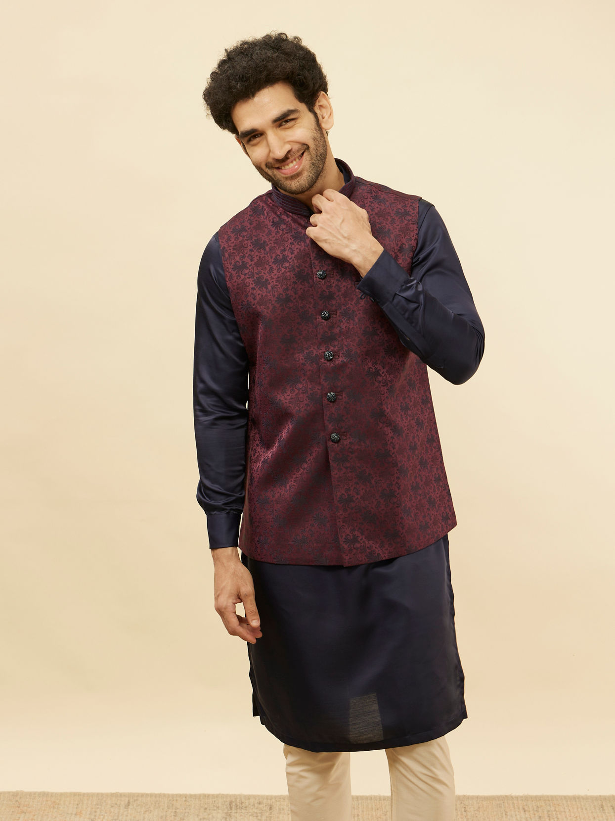 alt message - Manyavar Men Wine Sprig Patterned Jacket image number 0