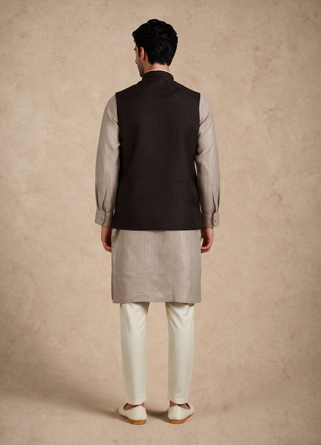 Manyavar Men Brown Blended Rayon Nehru Jacket