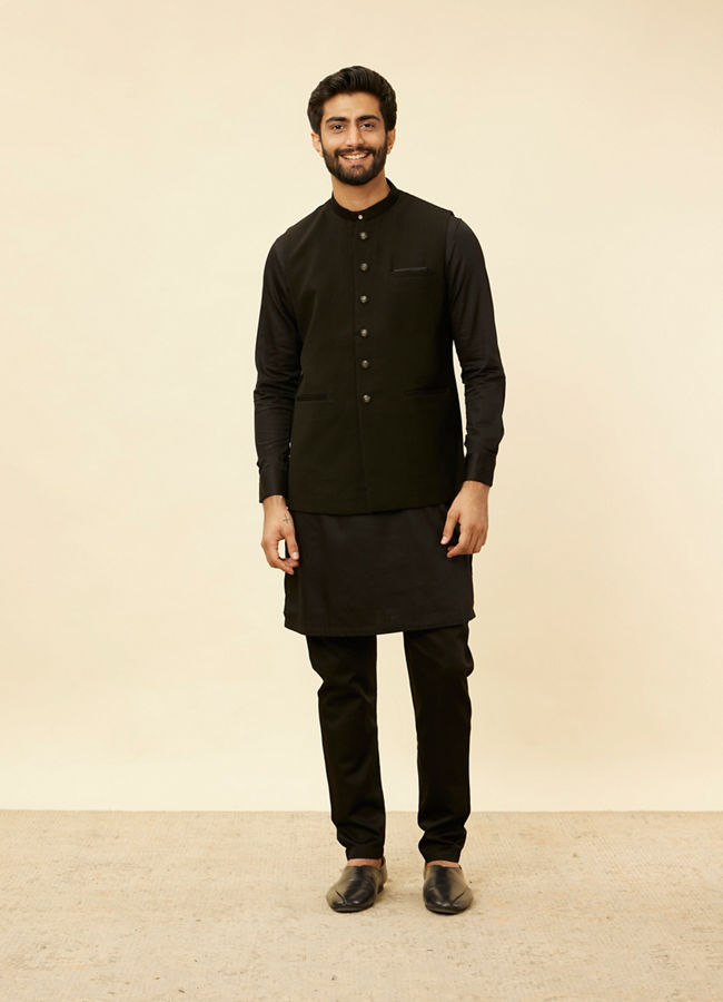 alt message - Manyavar Men Kohl Black Self Patterned Jacket image number 2