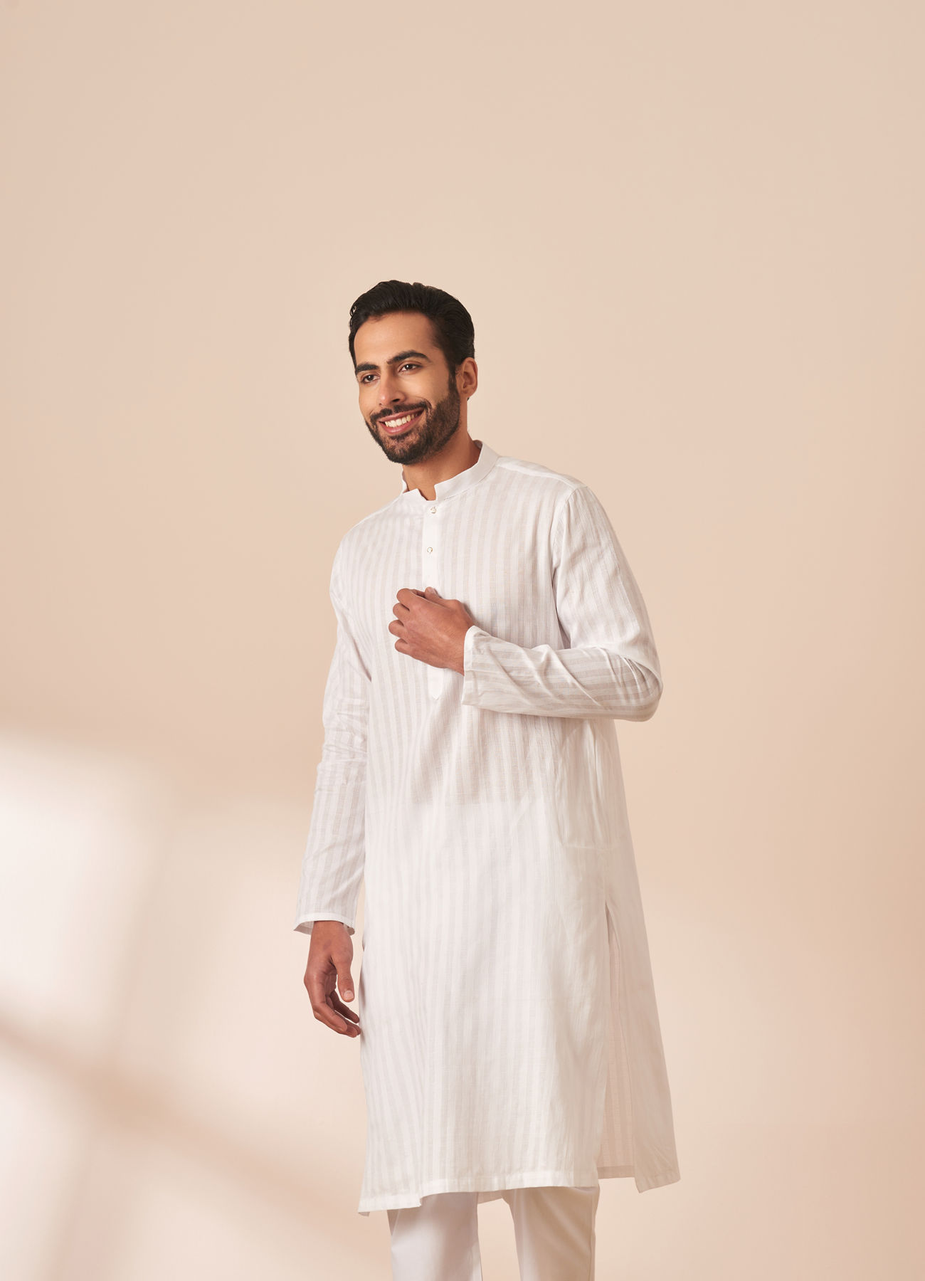 Manyavar Men White Self Striped Kurta Pajama