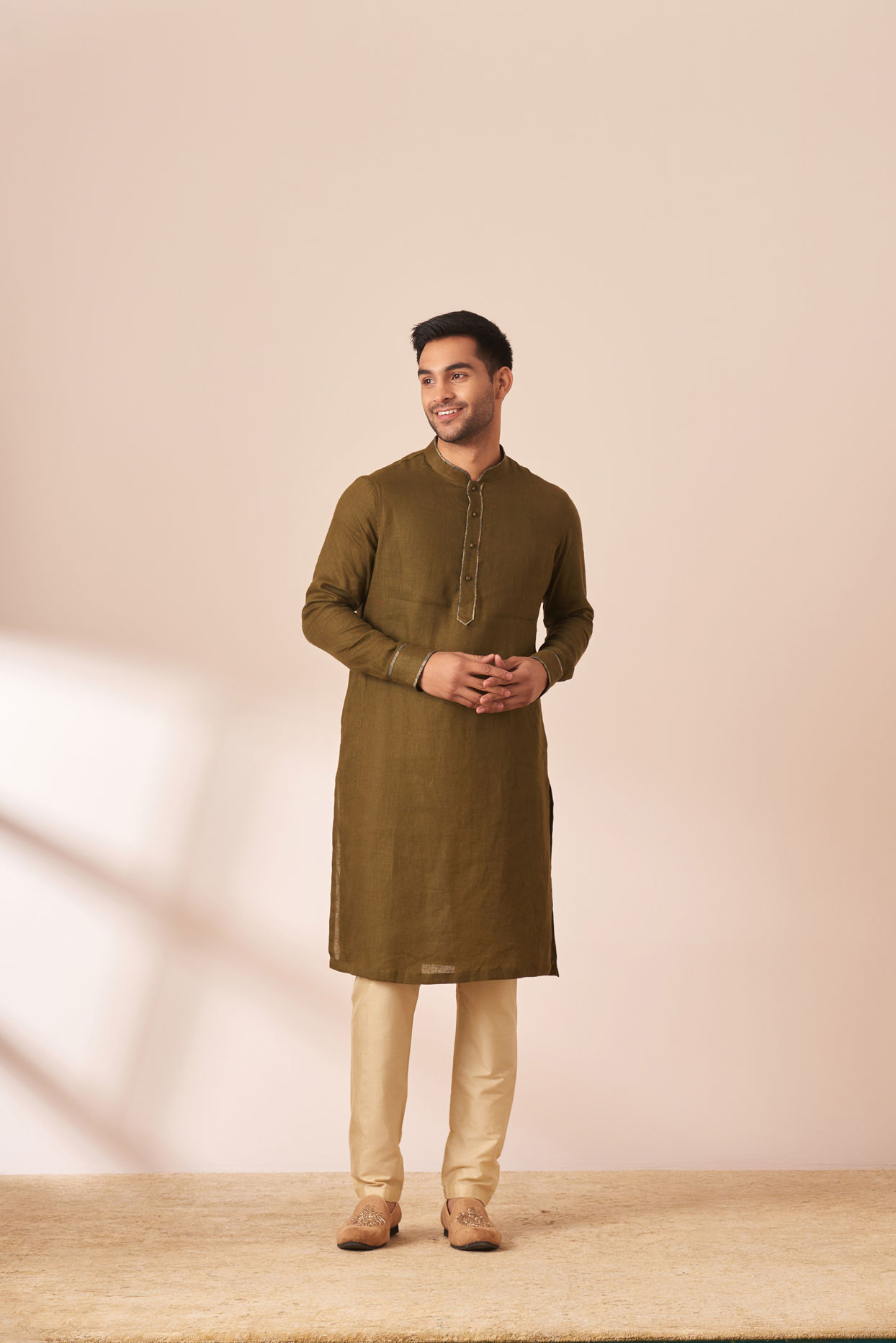 Manyavar Men Sap Green Plain Kurta
