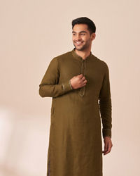 Manyavar Men Sap Green Plain Kurta