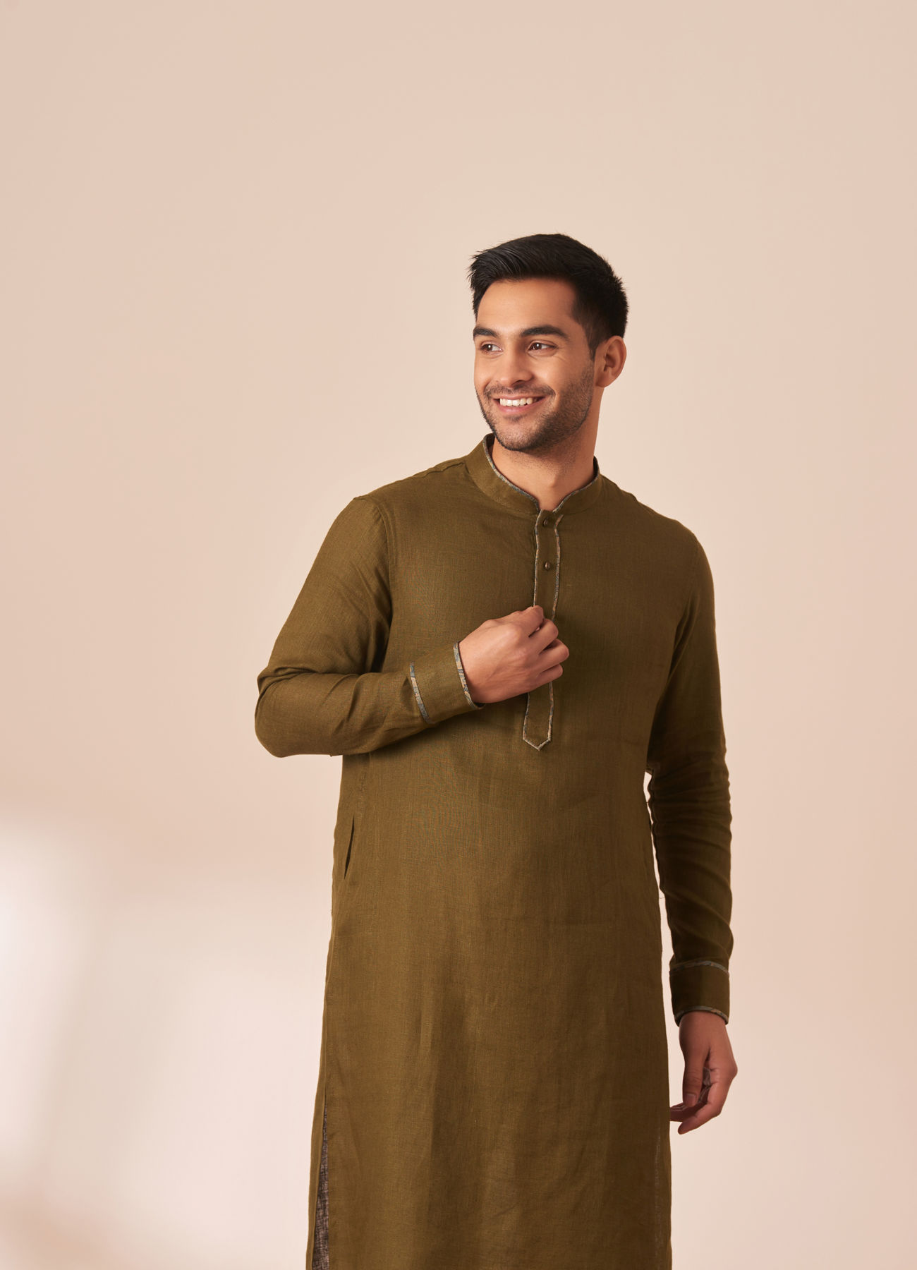 Manyavar Men Sap Green Plain Kurta