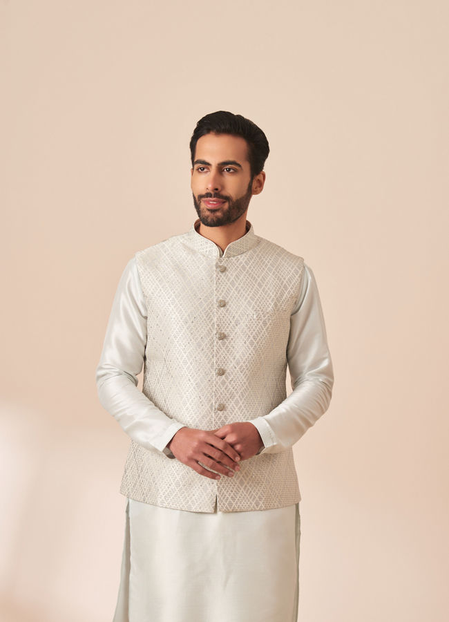 alt message - Manyavar Men Light Grey Patterned Kurta Jacket Set image number 1