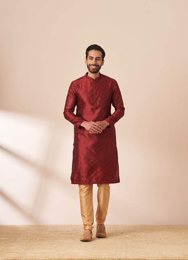 alt message - Manyavar Men Dark Maroon Jacquard Kurta Pajama image number 1