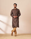 Manyavar Men Green Paisley Printed Kurta