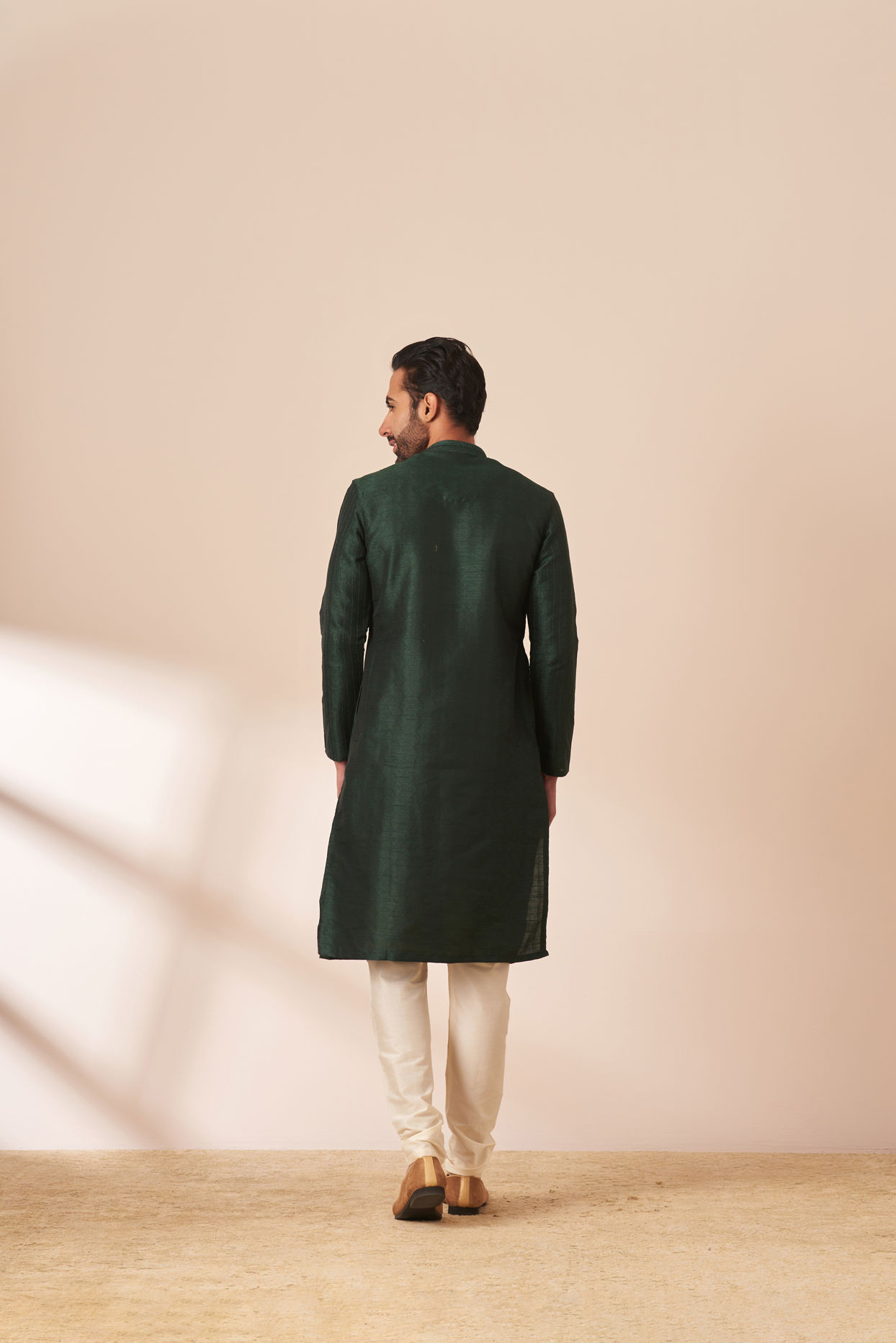 Manyavar Men Emerald Green Jacquard Kurta Pajama