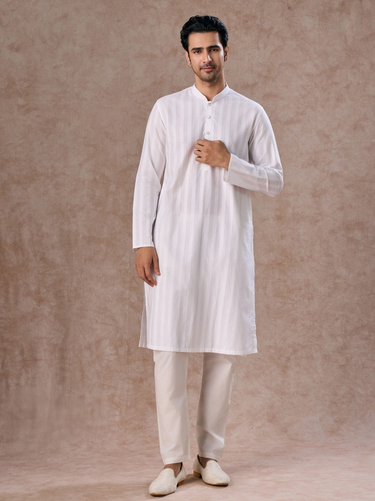 Manyavar Men White Elegance Cotton Kurta Pajama
