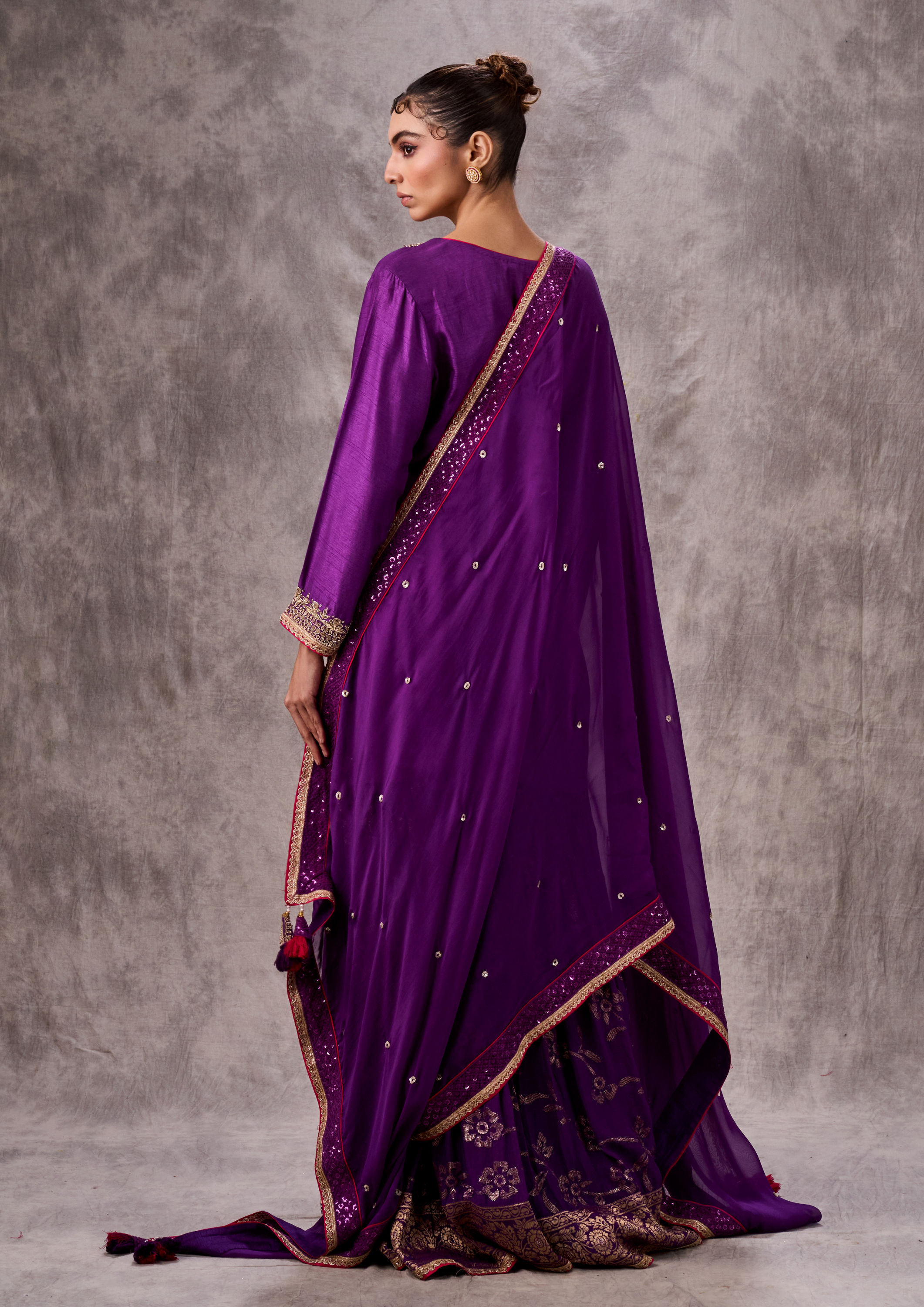Twamev Women Dazzling Purple Stitched Suit